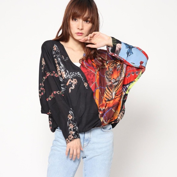 Desigual Tops - Desiguel Tiger Horse Patchwork Floral Wrap Style Bubble Top Size Medium